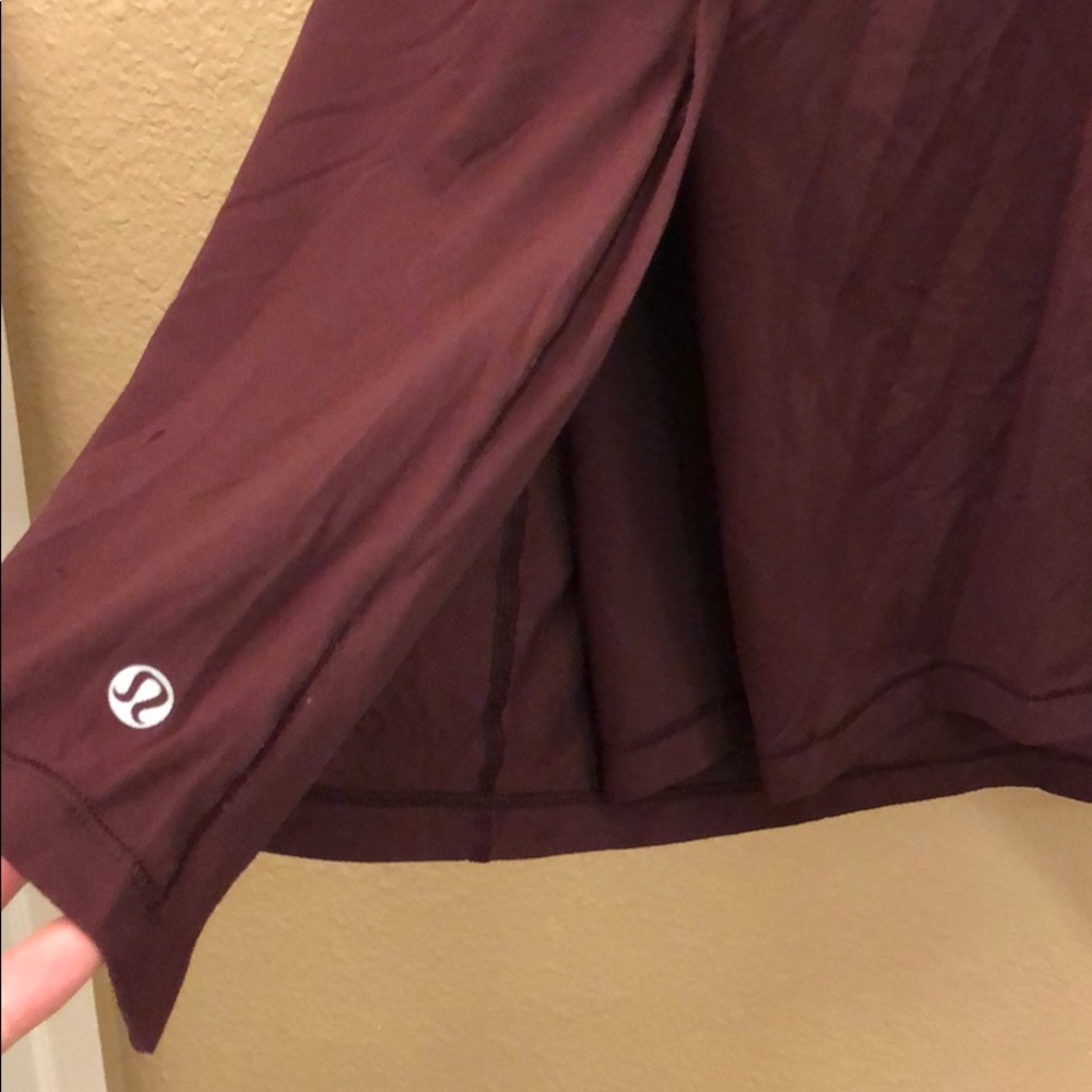 Lululemon Tank Burgundy Wrap 12 - Picture 3 of 6
